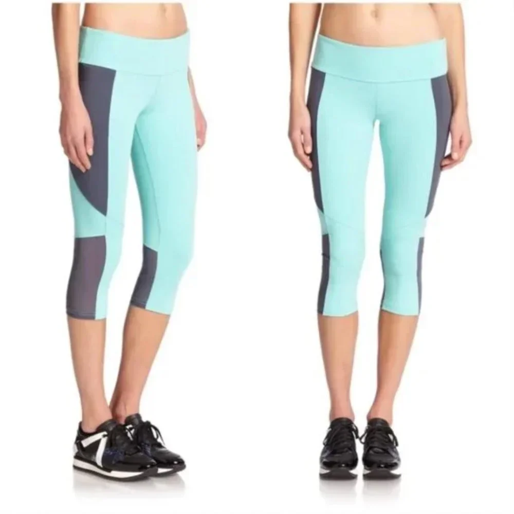 Alo Yoga Mint Gray Mesh Cropped Leggings XS